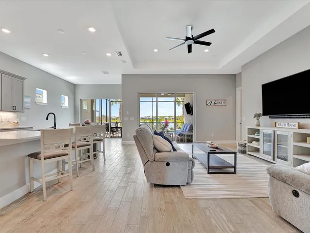 $739,900 | 25509 Royal Tern Lane, Englewood, FL 34223