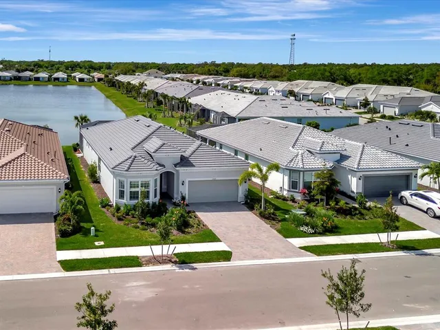 $739,900 | 25509 Royal Tern Lane, Englewood, FL 34223