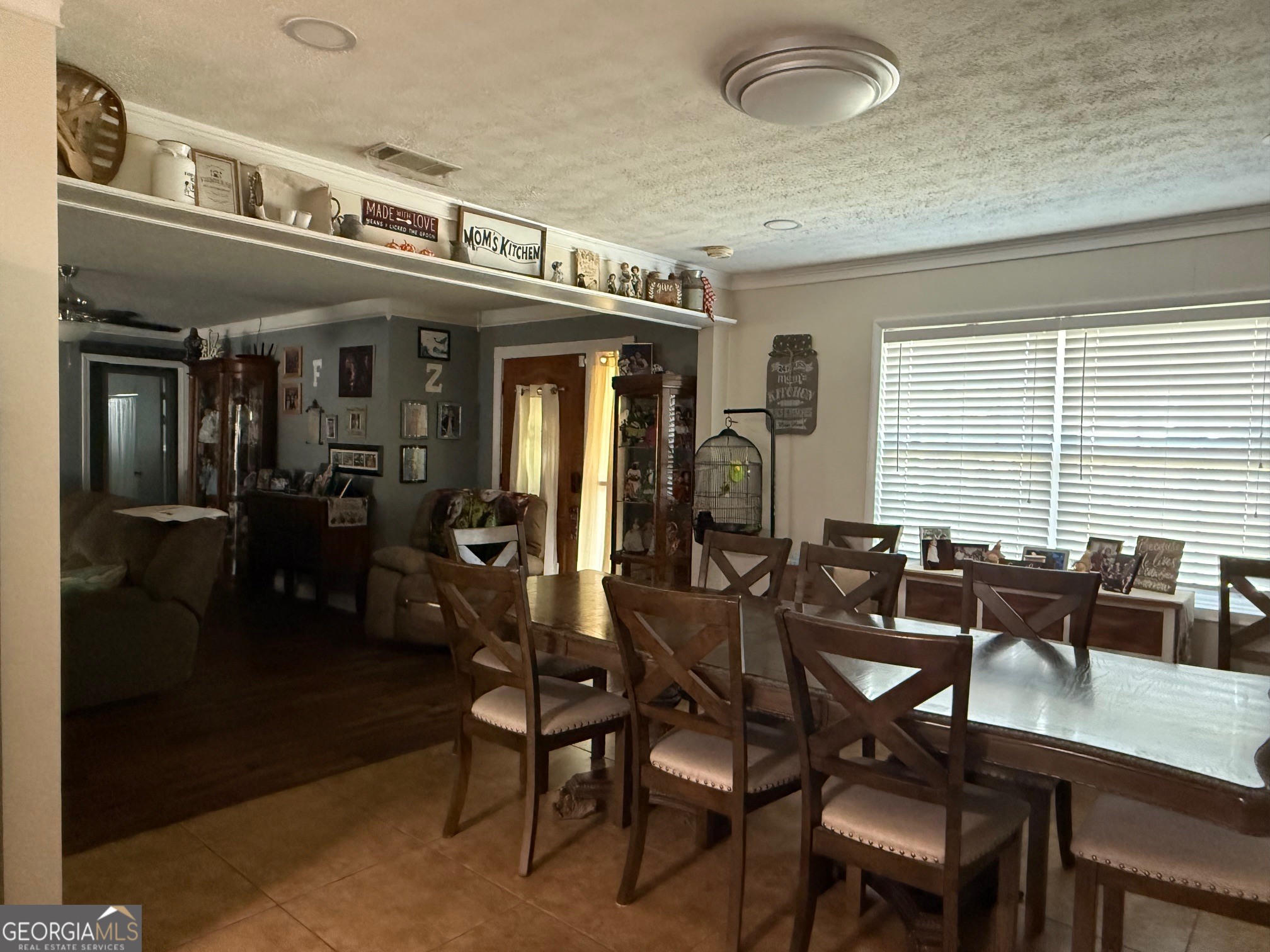 45 Elton Street Hazlehurst, GA 31539 - Photo 4 of 14 a view of a dining room with furniture