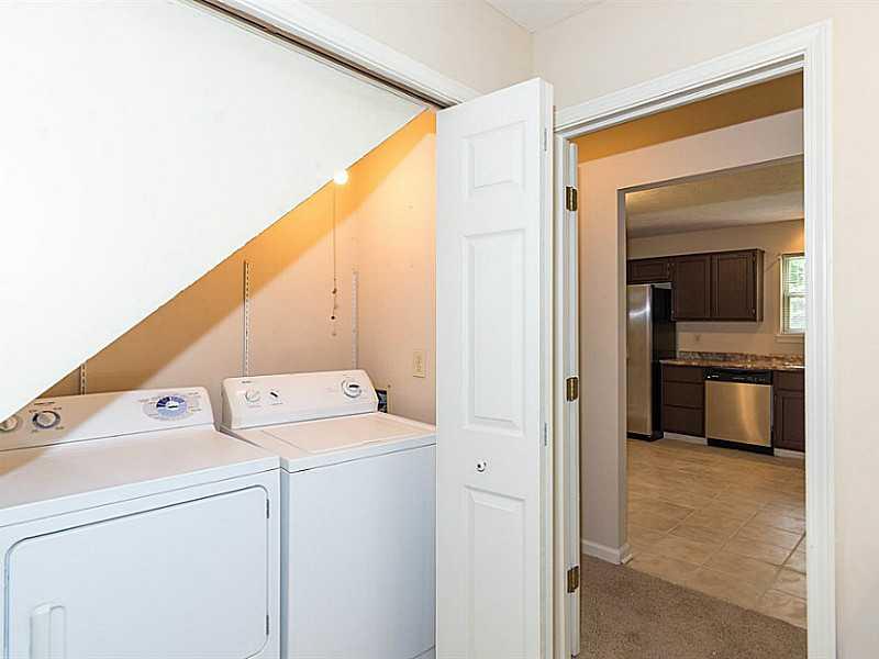 12627 Feldspar Road Indianapolis, IN 46236 - Photo 11 of 22 Gallery Image 11
