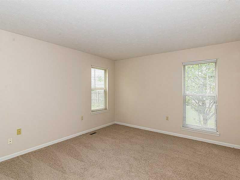 12627 Feldspar Road Indianapolis, IN 46236 - Photo 12 of 22 Gallery Image 12