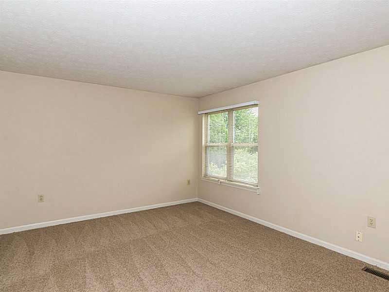12627 Feldspar Road Indianapolis, IN 46236 - Photo 16 of 22 Gallery Image 16