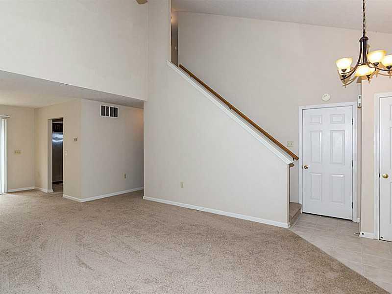 12627 Feldspar Road Indianapolis, IN 46236 - Photo 4 of 22 Gallery Image 4
