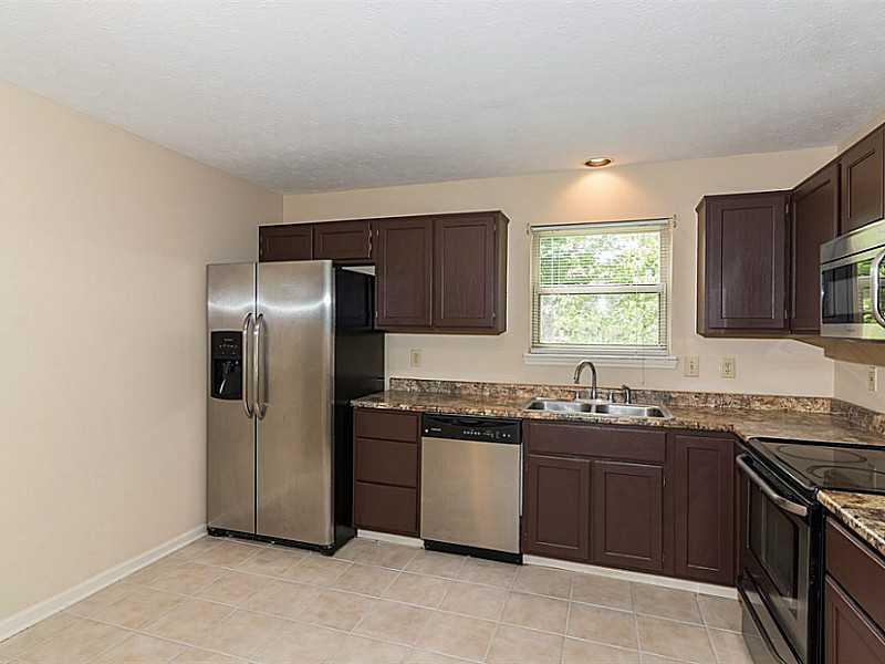 12627 Feldspar Road Indianapolis, IN 46236 - Photo 8 of 22 Gallery Image 8