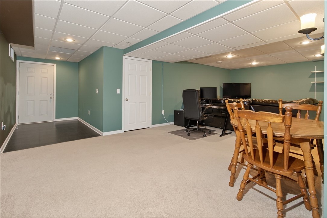 1762 Schlegel Road Webster, NY 14580 - Photo 41 of 47
