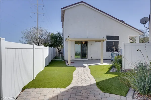 $2,345 | 10307 Adams Chase Street, Las Vegas, NV 89183