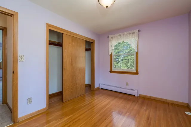 $699,900 | 39321 141st Avenue, Montgomery, MN 56069