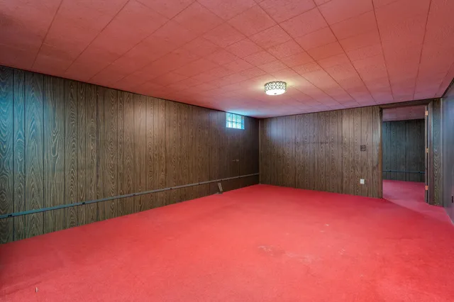 $699,900 | 39321 141st Avenue, Montgomery, MN 56069