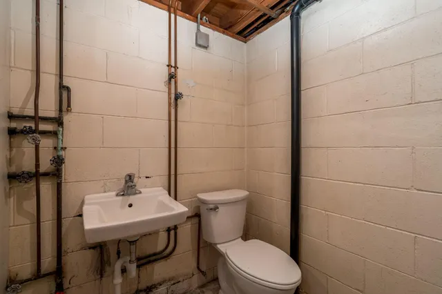 $699,900 | 39321 141st Avenue, Montgomery, MN 56069