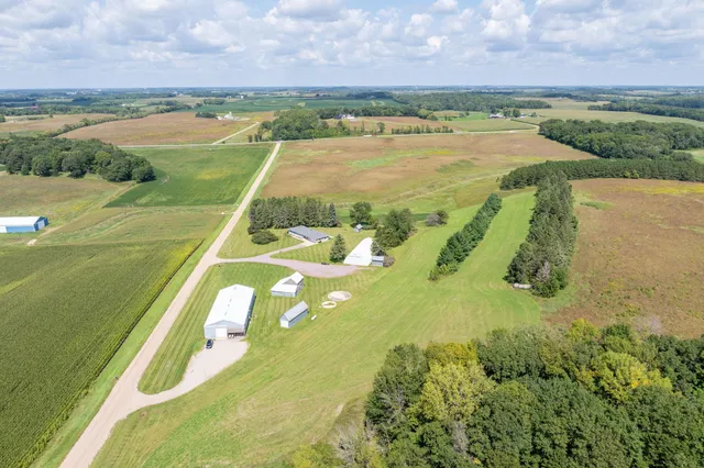 $699,900 | 39321 141st Avenue, Montgomery, MN 56069