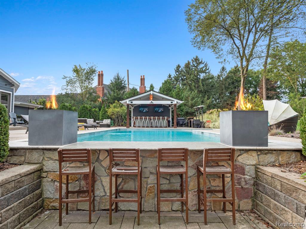 4906 Charing Cross Road Bloomfield Hills, MI 48304 - Photo 61 of 87 Gallery Image 61