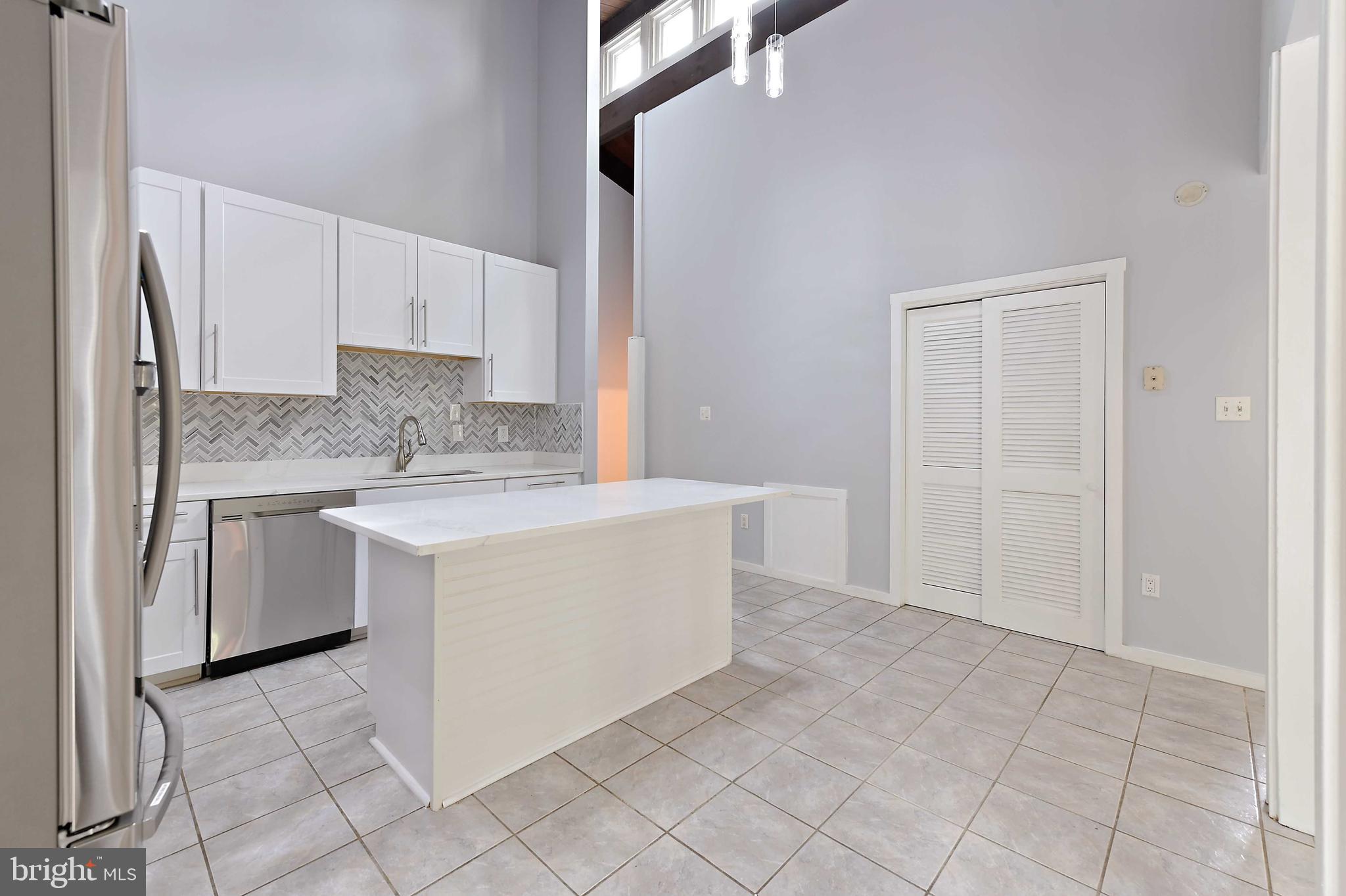 4621 Dustin Road Burtonsville, MD 20866 - Photo 12 of 52 Front Side View