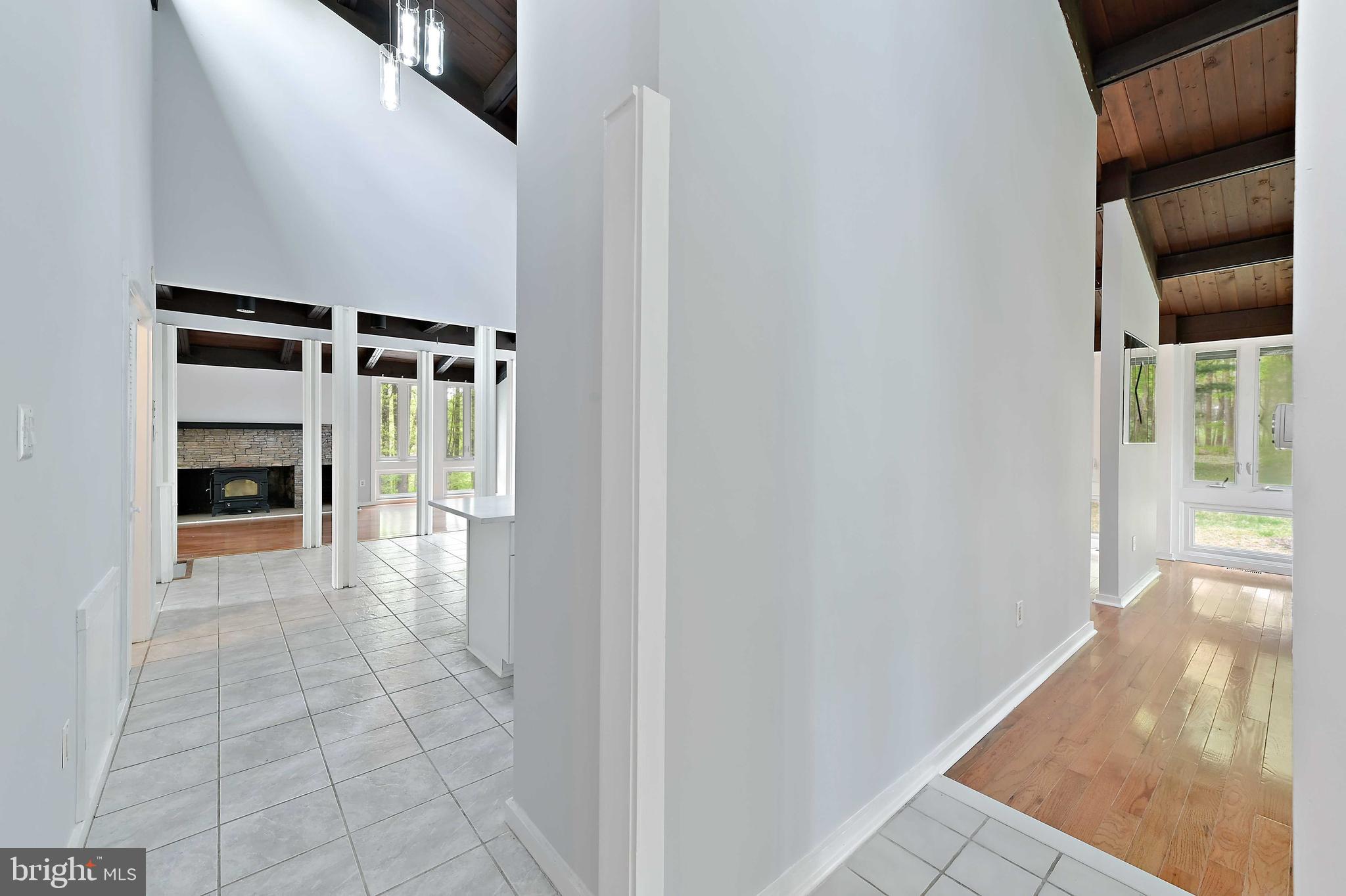 4621 Dustin Road Burtonsville, MD 20866 - Photo 19 of 52 Kitchen