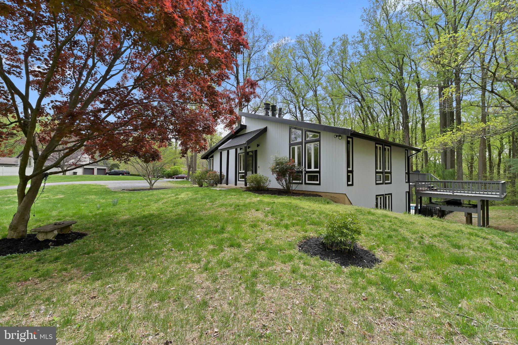 4621 Dustin Road Burtonsville, MD 20866 - Photo 2 of 52 Front Side View