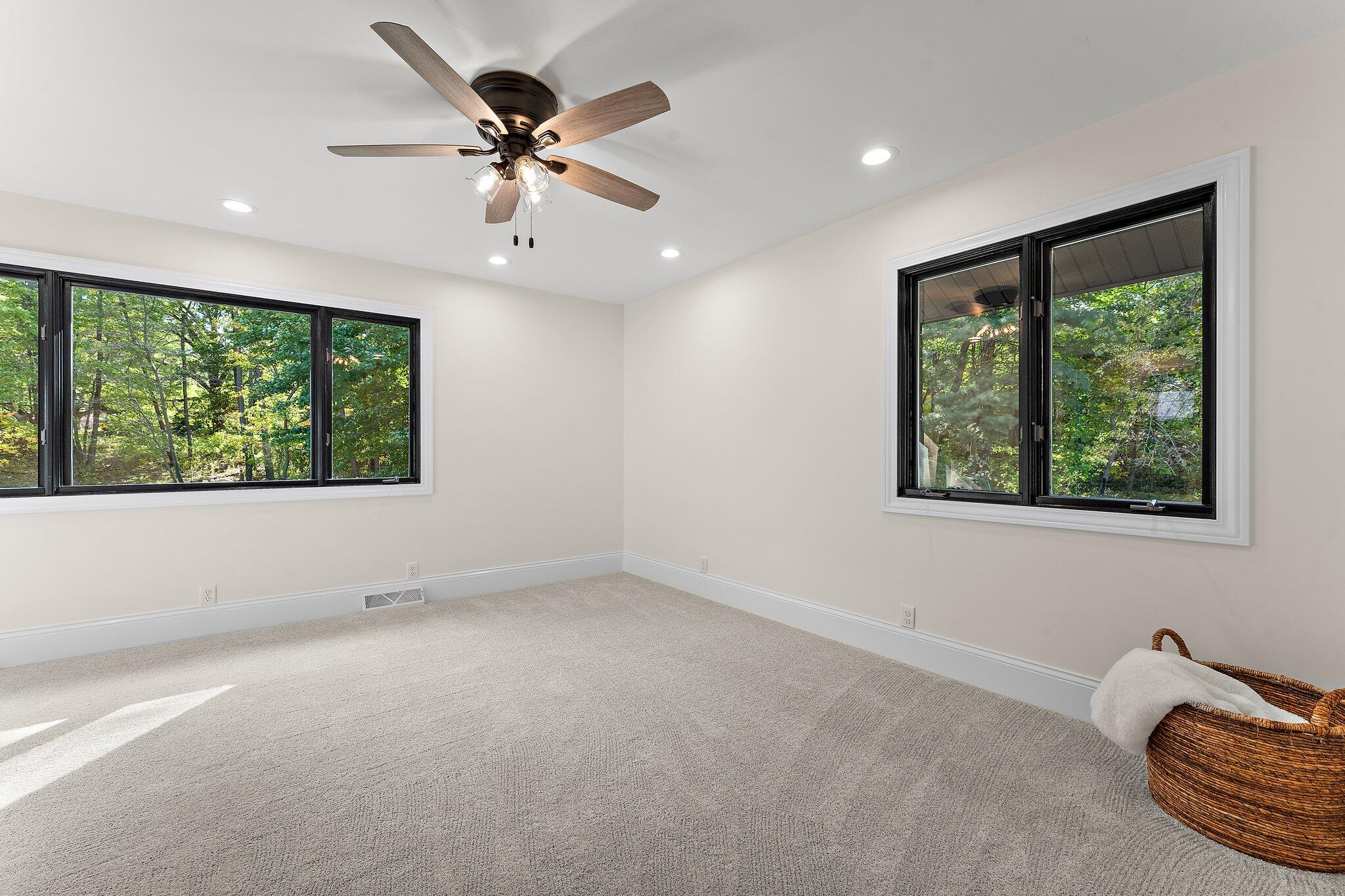 100 Holton Road La Porte, IN 46350 - Photo 23 of 60 2048x1365