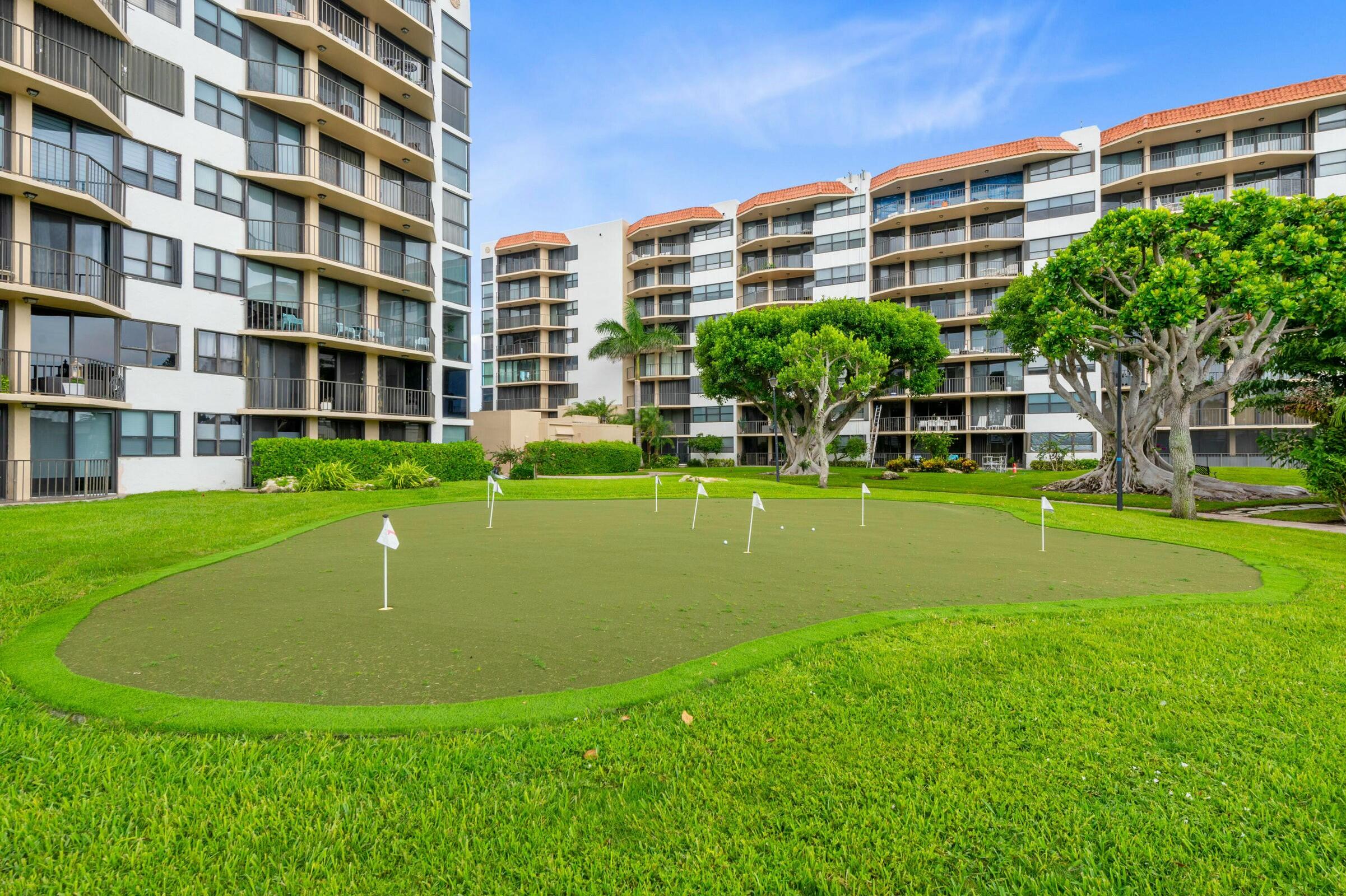 899 Jeffery Street, Unit 201 Boca Raton, FL 33487 - Photo 39 of 57 tempImagelx5qCf