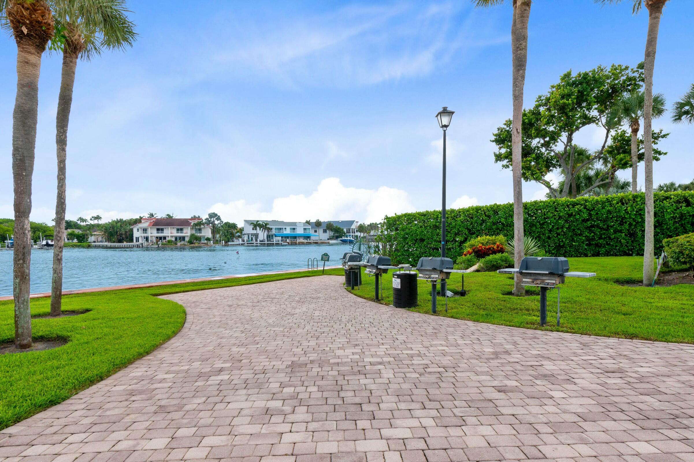 899 Jeffery Street, Unit 201 Boca Raton, FL 33487 - Photo 43 of 57 tempImageA4WWjZ