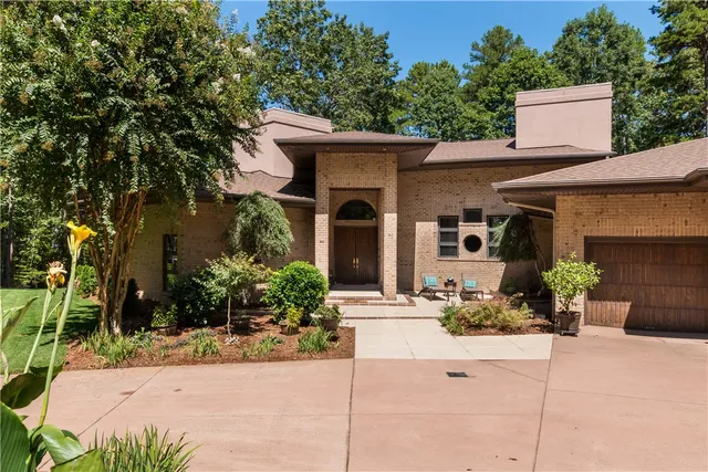 $3,900 | 214 Shipmaster Drive, Salem, SC 29676