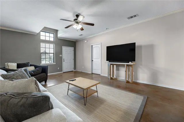 $265,000 | 3338 Lieutenant Avenue, College Station, TX 77845