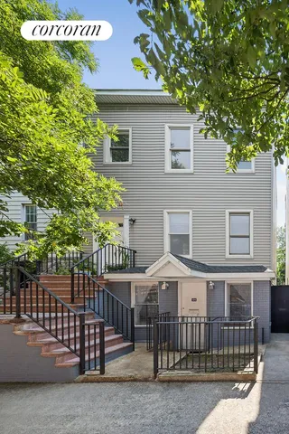 $1,950,000 | 124 8th Street | Gowanus