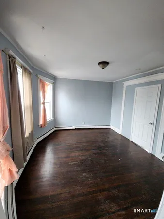 $1,750 | 463 Logan Street, Unit 2, Bridgeport, CT 06607