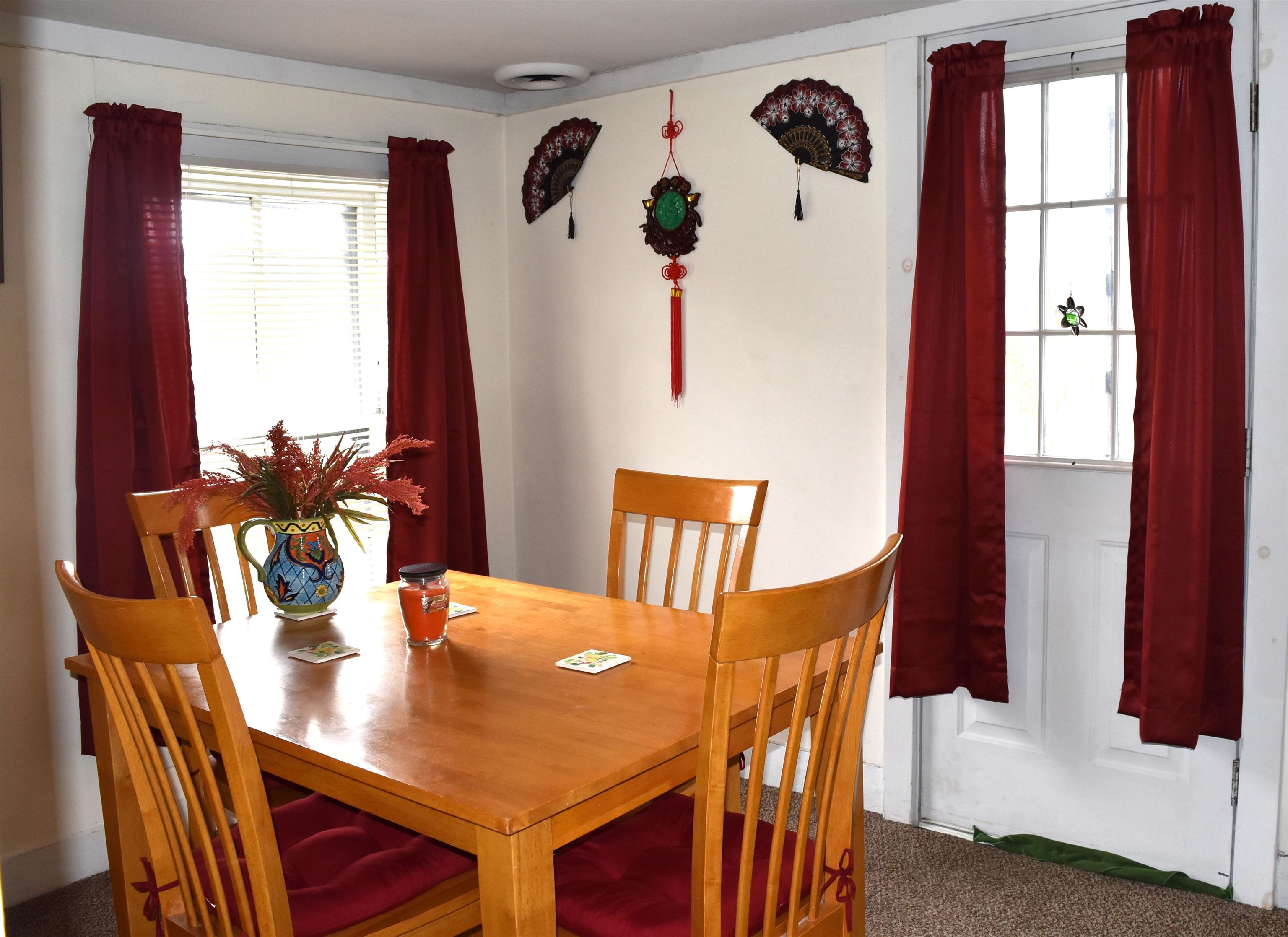 20 Engrem Avenue Rutland, VT 05701 - Photo 4 of 18