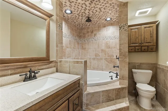 a view of an ocean and a mountain view