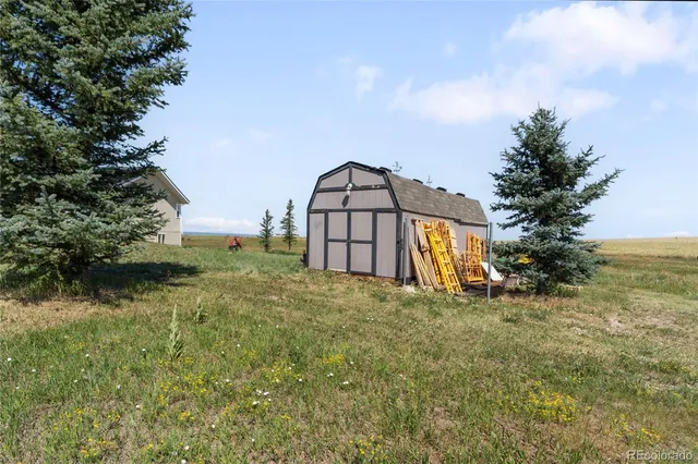 a picture of floor plan