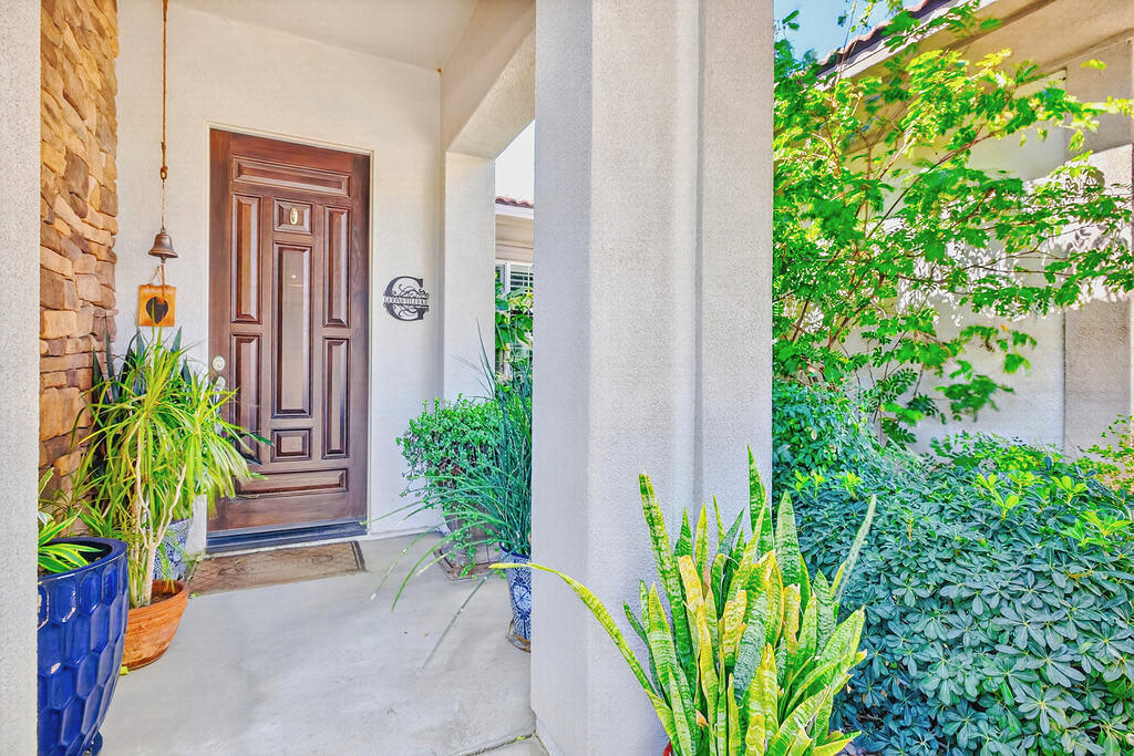 76 Via Del Mercato Rancho Mirage, CA 92270 - Photo 7 of 32 2