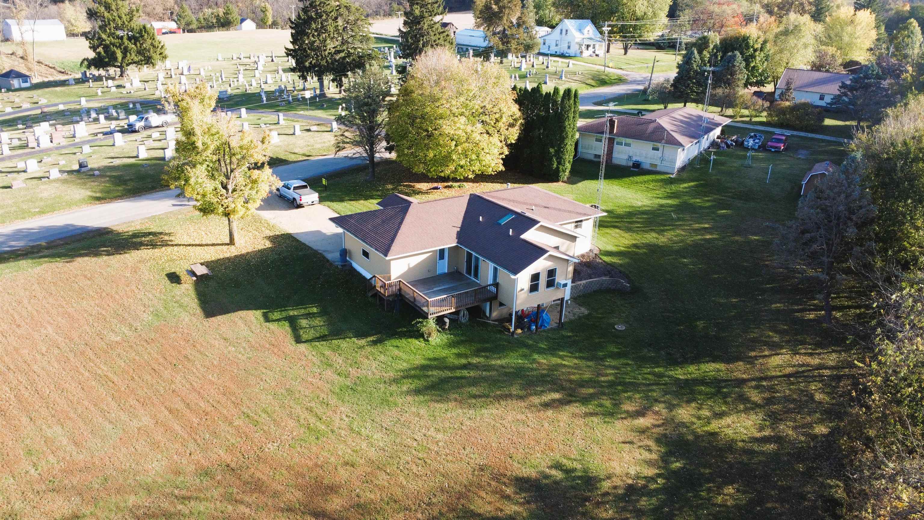3310 South Apple River Road Elizabeth, IL 61028 - Photo 2 of 39 a view of a house with yard