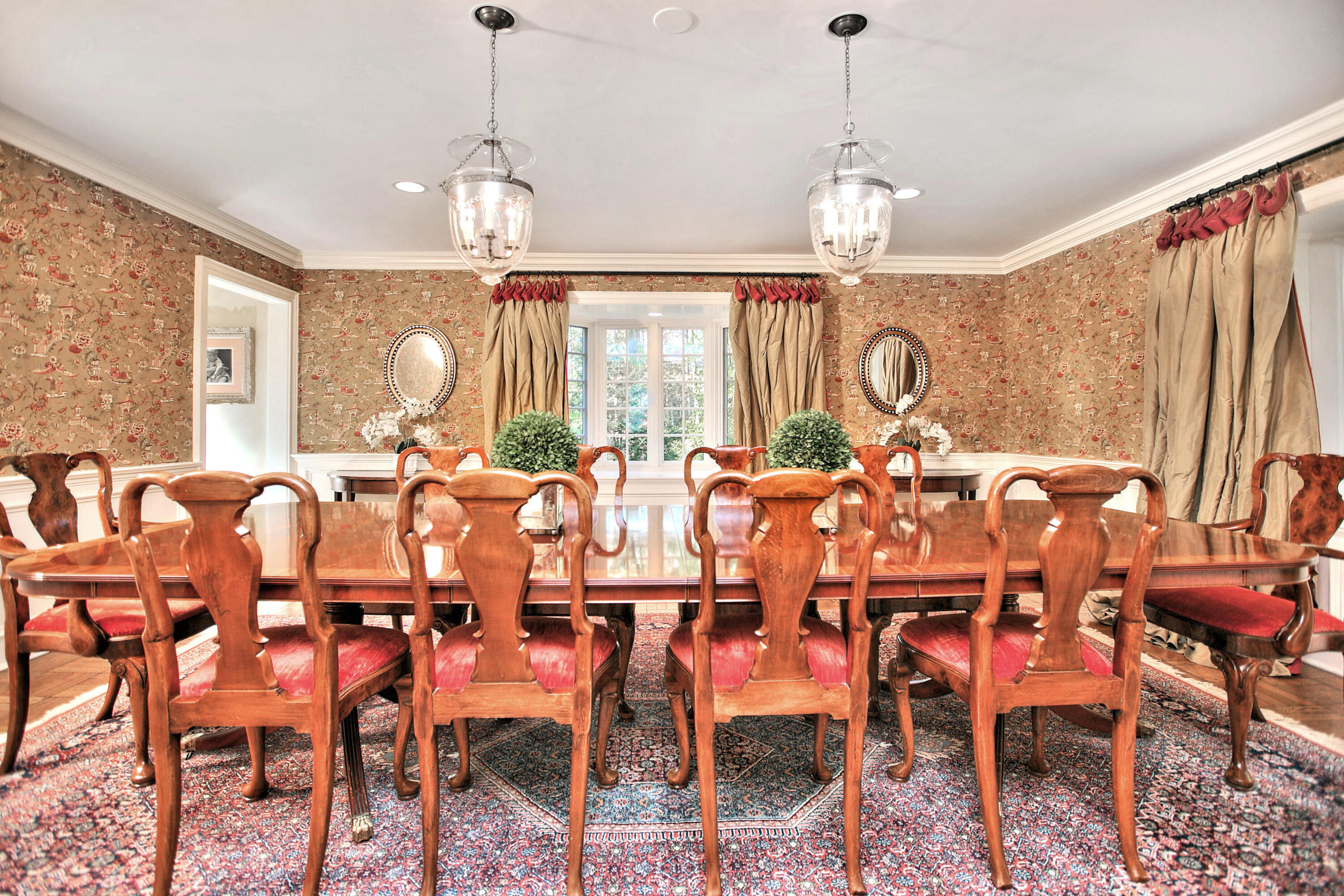 22 Mill Road New Canaan, CT 06840 - Photo 18 of 42 a very nice looking dining room with chairs