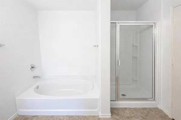 $2,200 | 210 Long Prairie Drive, Forney, TX 75126