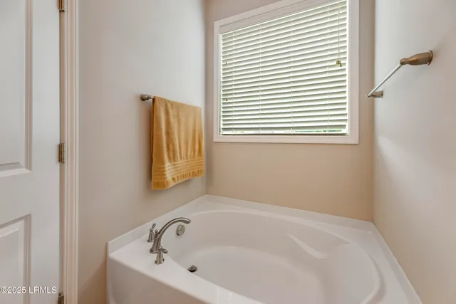 $669,000 | 4 Tybee Island Court, Bluffton, SC 29910