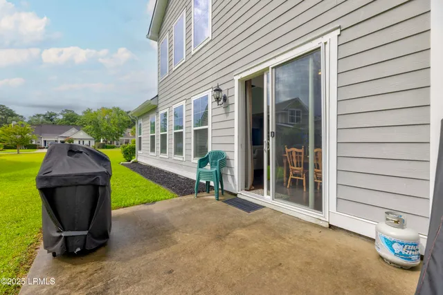 $669,000 | 4 Tybee Island Court, Bluffton, SC 29910