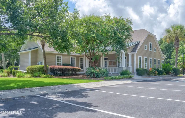 $669,000 | 4 Tybee Island Court, Bluffton, SC 29910