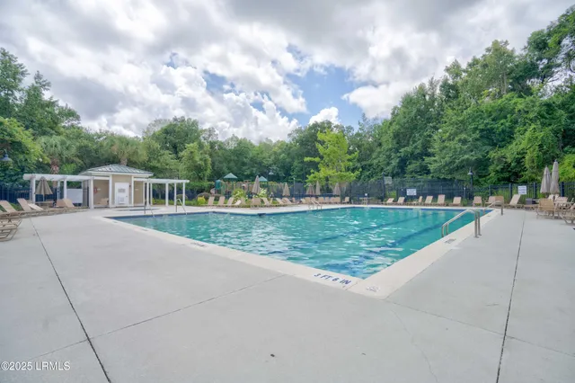 $669,000 | 4 Tybee Island Court, Bluffton, SC 29910