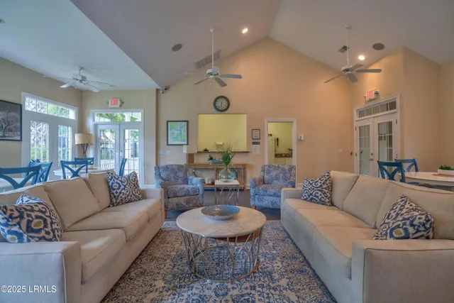 $669,000 | 4 Tybee Island Court, Bluffton, SC 29910