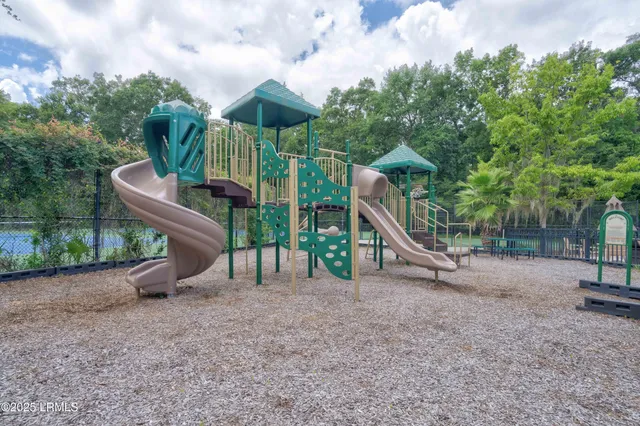 $669,000 | 4 Tybee Island Court, Bluffton, SC 29910