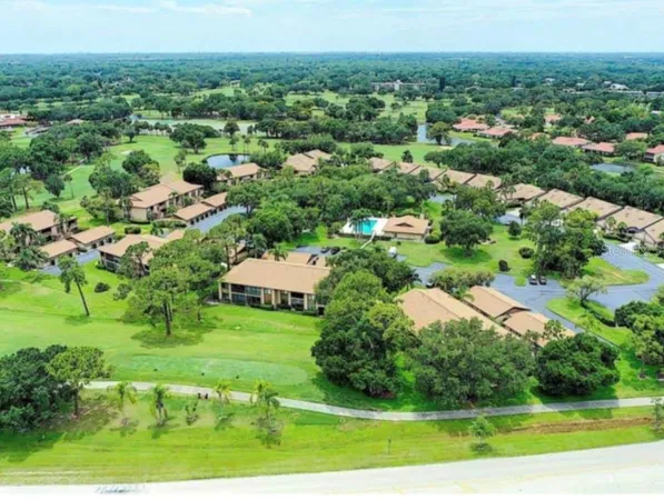 $2,000 | 5767 Avista Drive, Unit 4166, Sarasota, FL 34243