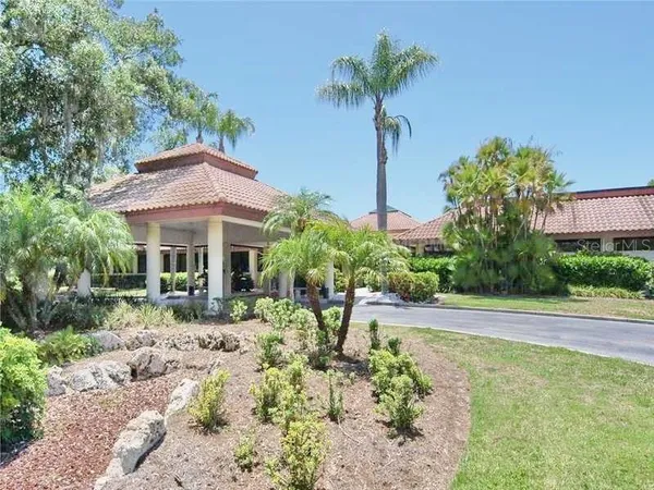 $2,000 | 5767 Avista Drive, Unit 4166, Sarasota, FL 34243