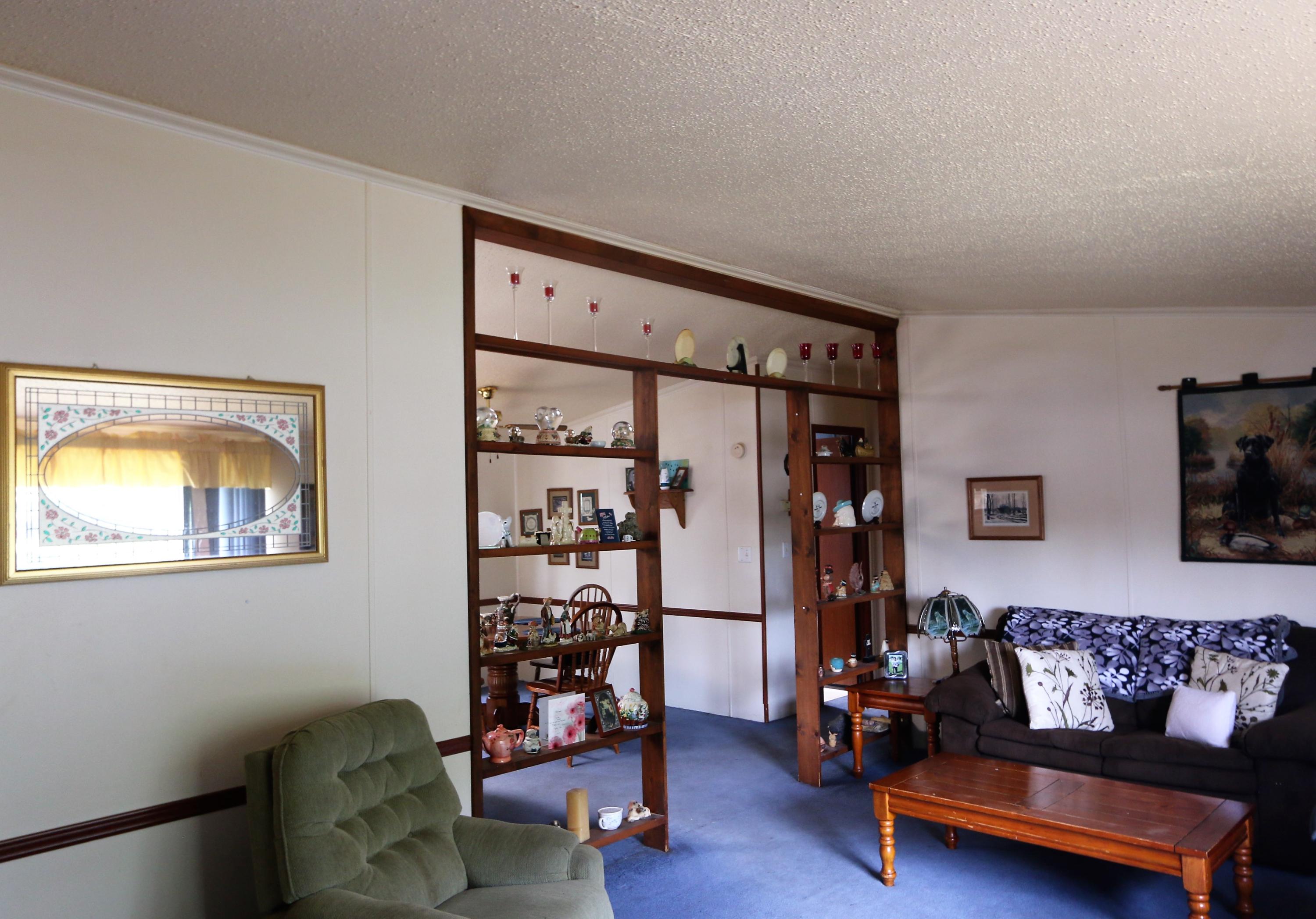 1616 Shunk Road Sault Ste. Marie, MI 49783 - Photo 3 of 17 Gallery Image 3