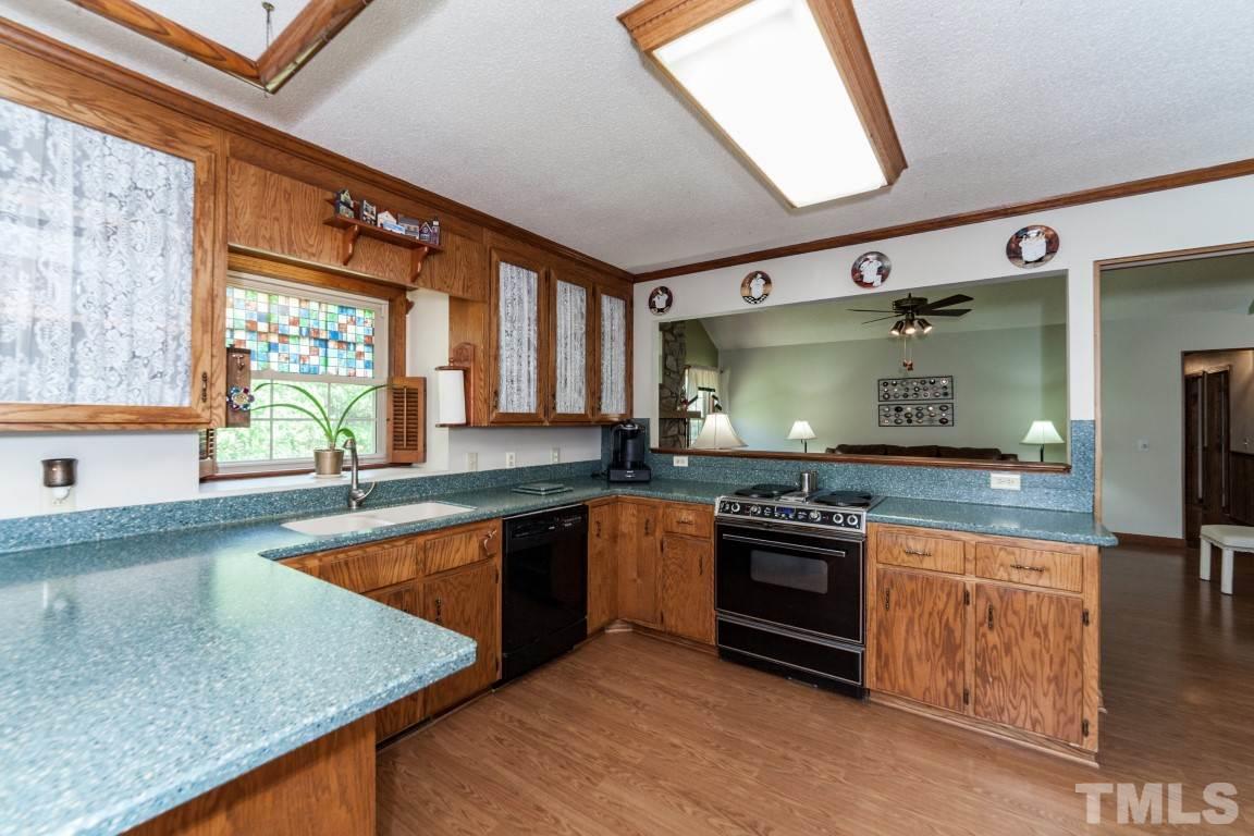 461 Hawk Road Sanford, NC 27330 - Photo 8 of 25 Gallery Image 8