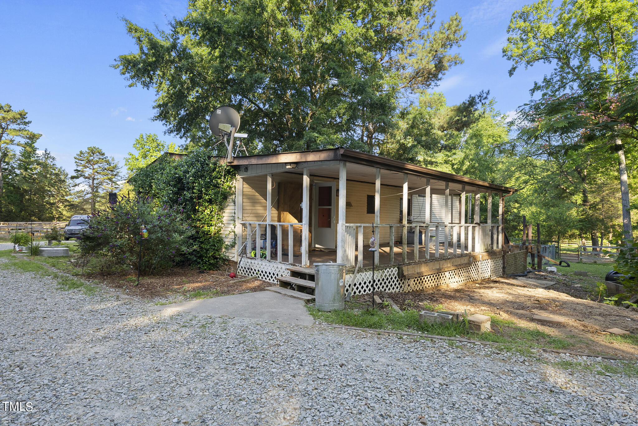 9402 Hampton Road Rougemont, NC 27572 - Photo 9 of 48 DSC00512