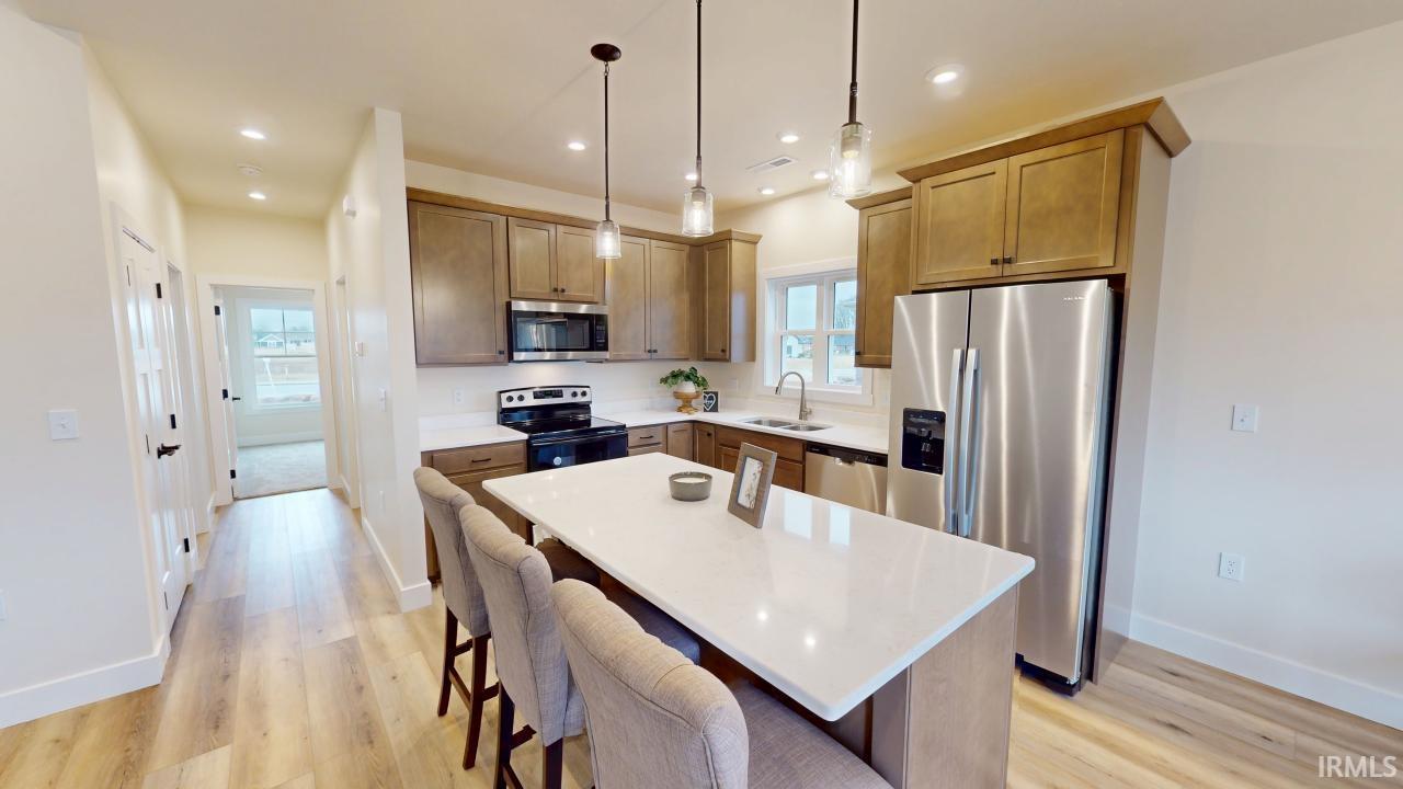 905 Spruce Drive Jasper, IN 47546 - Photo 6 of 28