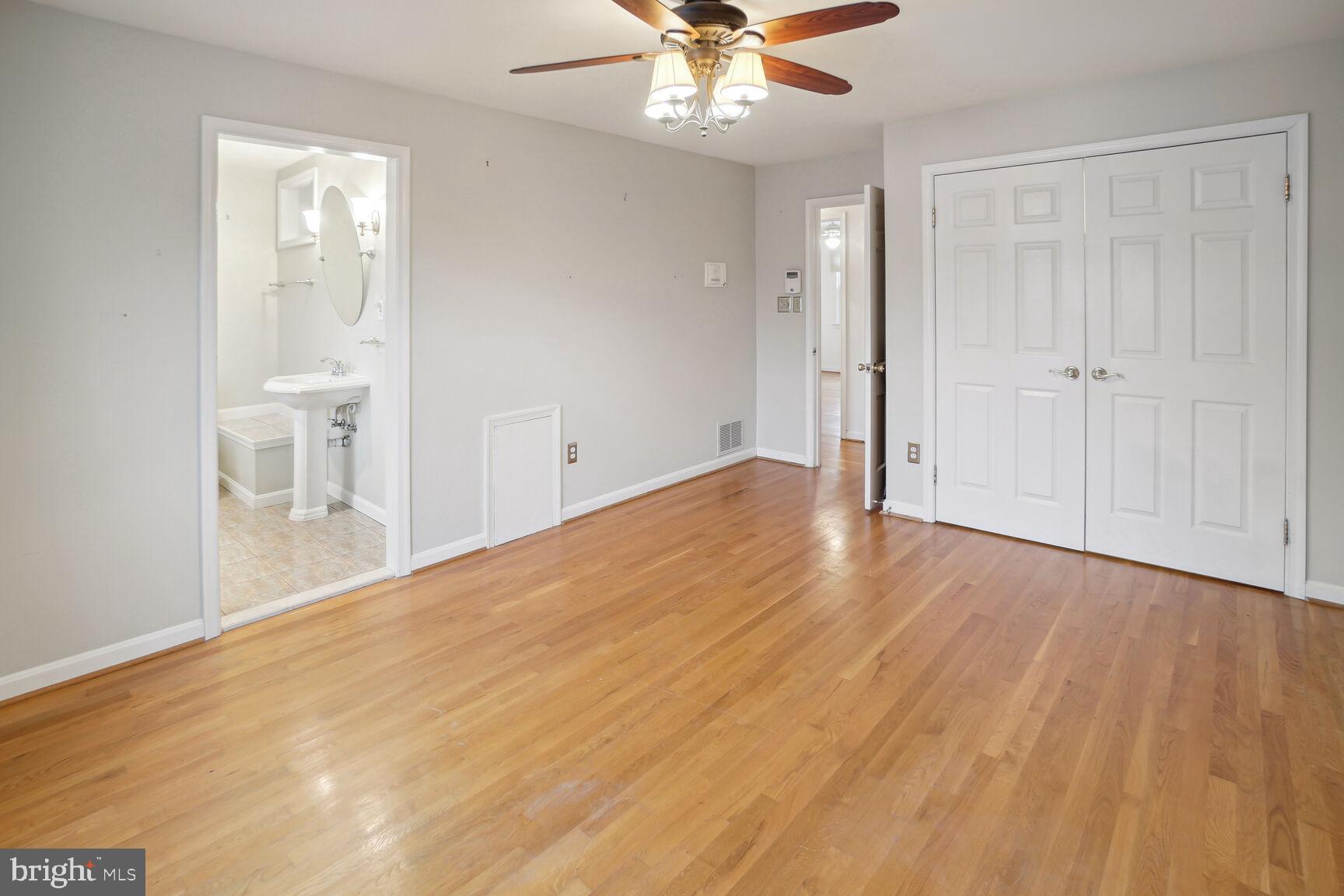 1107 Wimbledon Drive McLean, VA 22101 - Photo 16 of 22