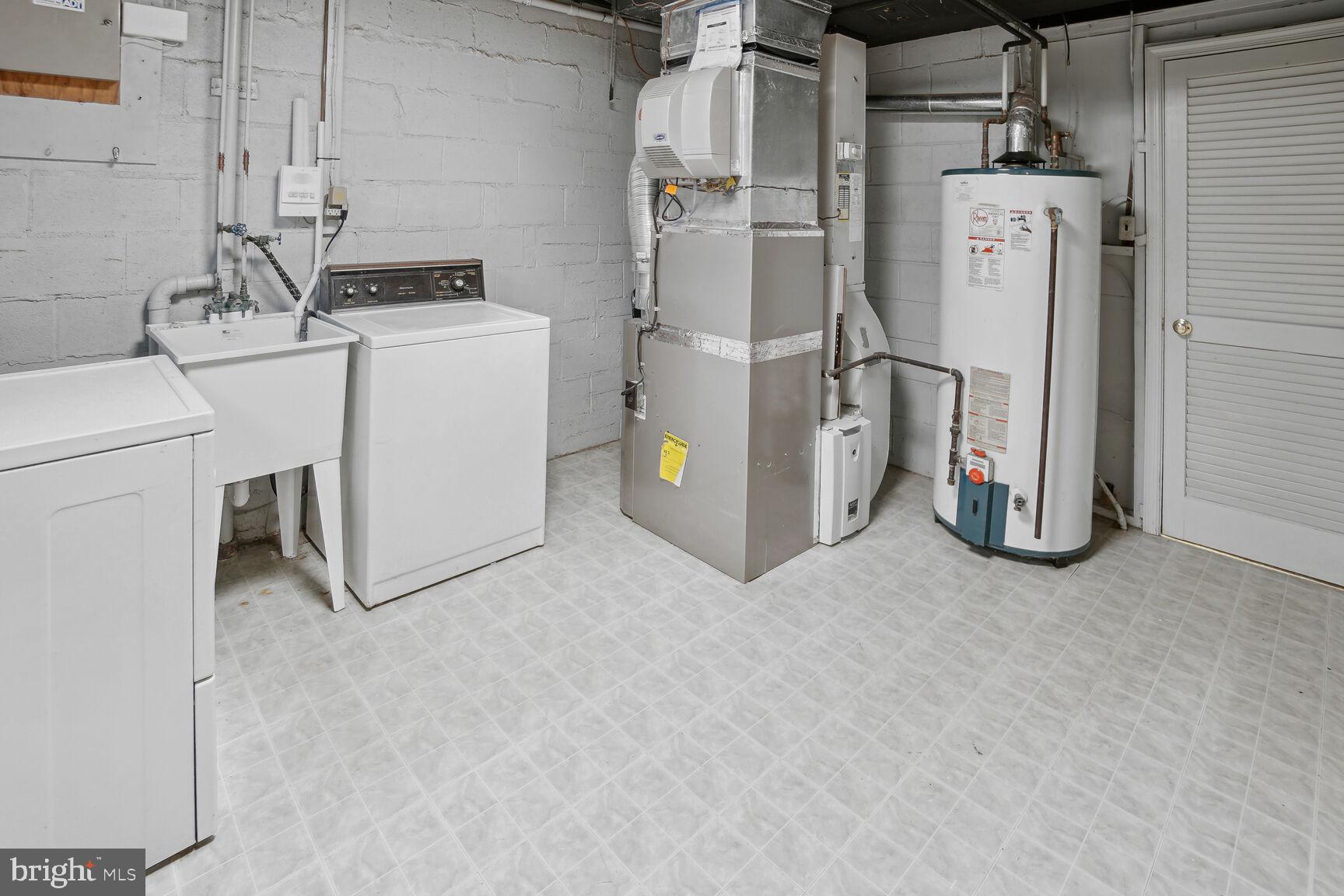 1107 Wimbledon Drive McLean, VA 22101 - Photo 22 of 22