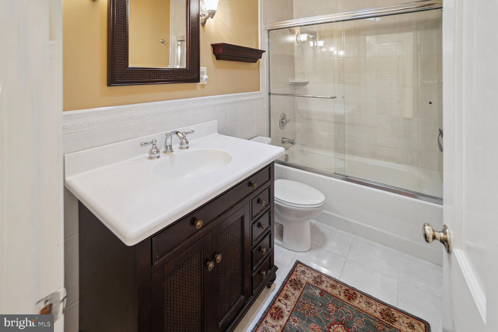 1107 Wimbledon Drive McLean, VA 22101 - Photo 10 of 22