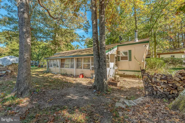 a view of a outdoor space