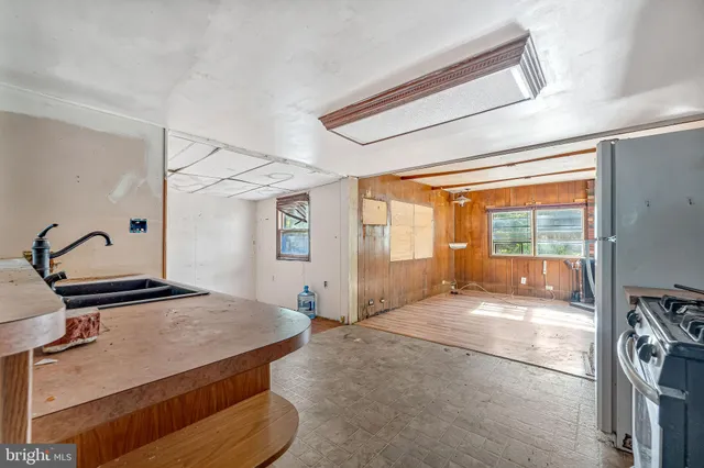 a view of a livingroom with a furniture