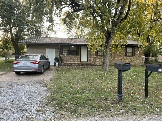 $99,900 | 411 Medler Street, Bernie, MO 63822